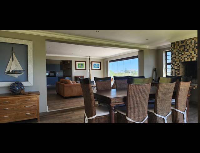 4 BEDROOM HOUSE FOR SALE IN KLEINBAAI